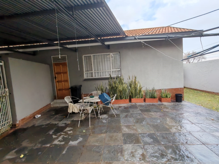 4 Bedroom Property for Sale in Vaalpark Free State